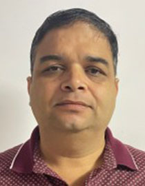 management-faculty-02