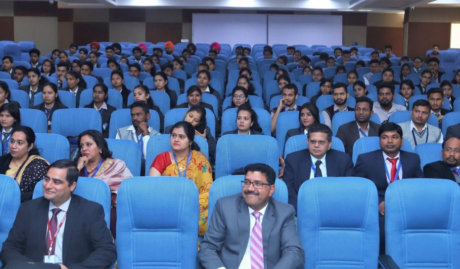 8c-Auditorium-min 8c-Auditorium-min